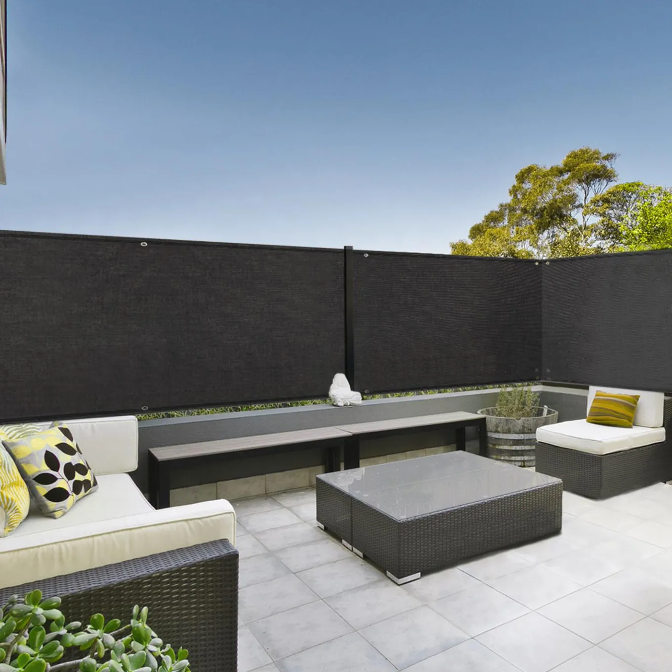 IDMarket Brise vue noir 1,8 m x 10 m occultant et résistant 400 g/m²* Brise-Vues