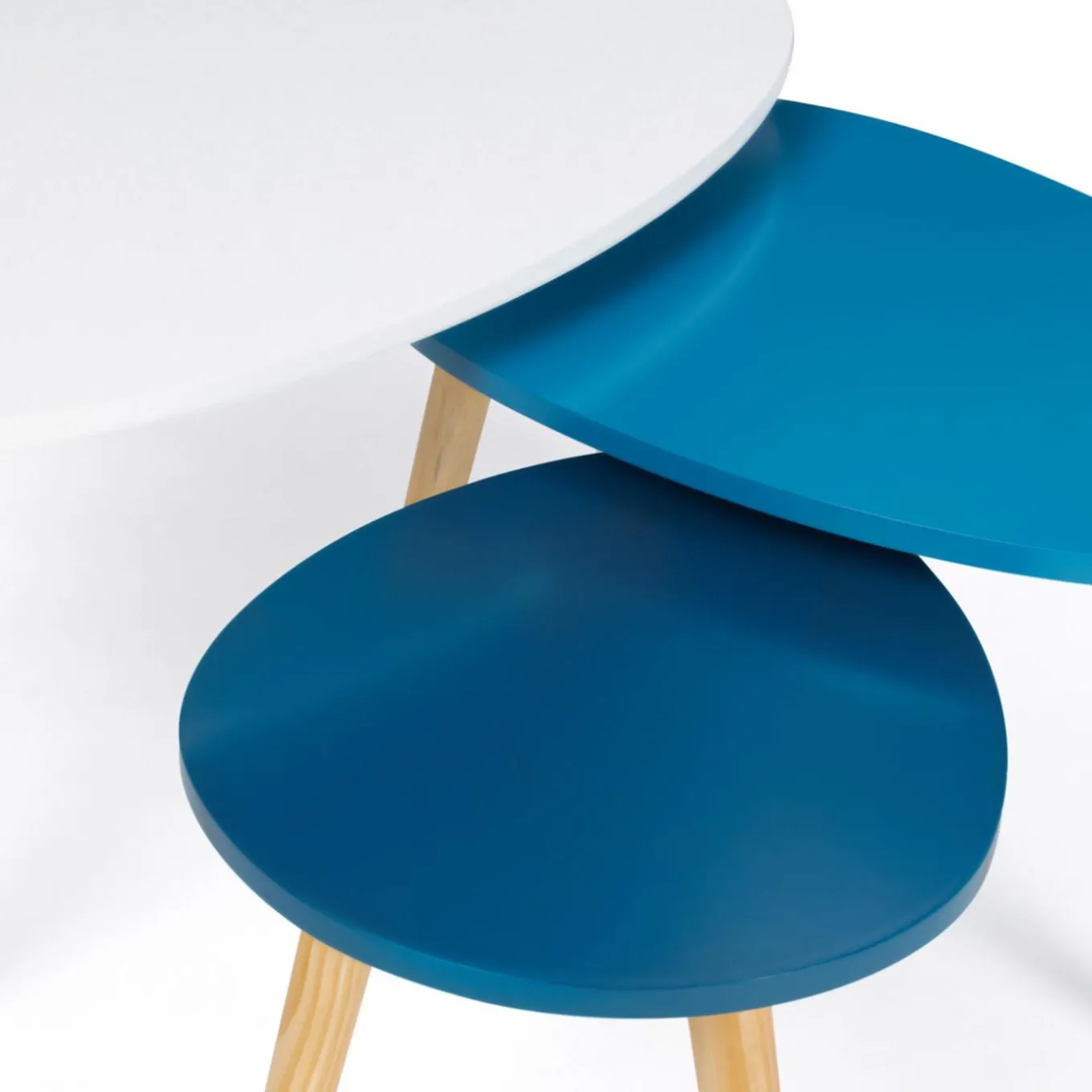 IDMarket Lot de 3 tables gigognes scandinaves laquées blanc et bleu* Collection Scandinave|Salon Complet